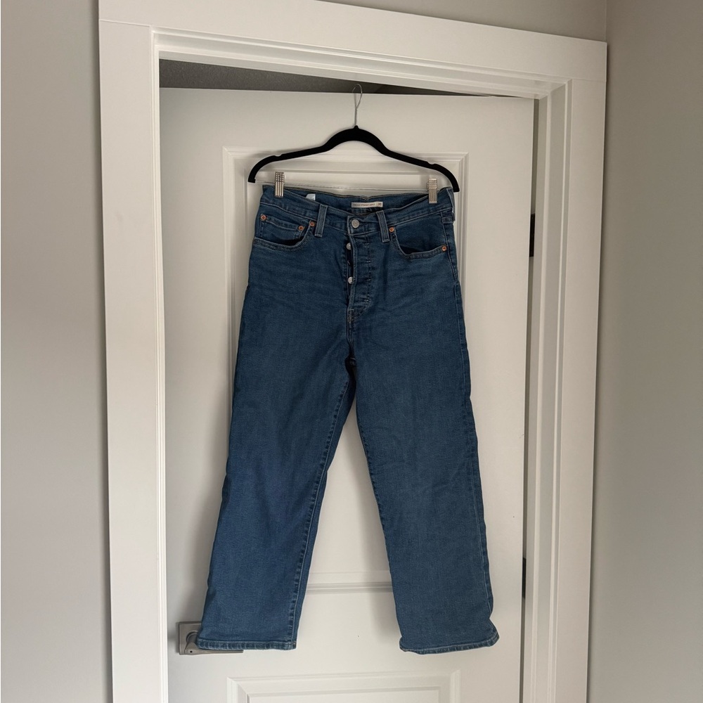 Levi's Women's Blue Cropped Button-Fly Jeans